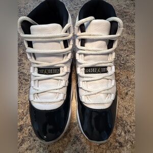 Jordan Retro 11 DMP Gratitude (2023)
Size 10.5